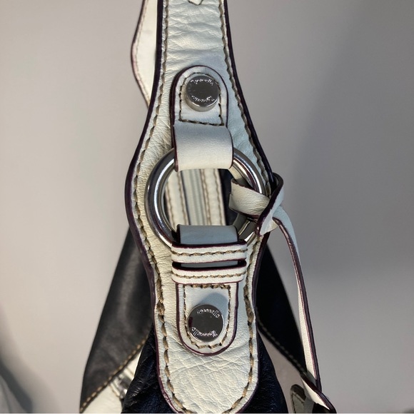 Tignanello  Black Cream Tan Leather Handbag - Picture 5 of 7